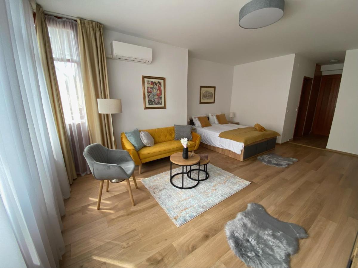Lovag8 Apartment 布达佩斯 外观 照片