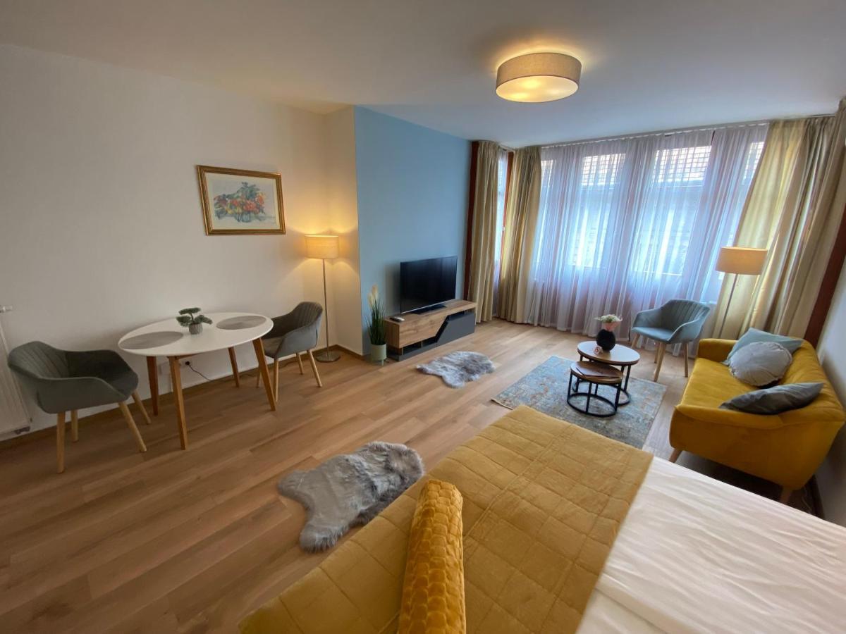 Lovag8 Apartment 布达佩斯 外观 照片