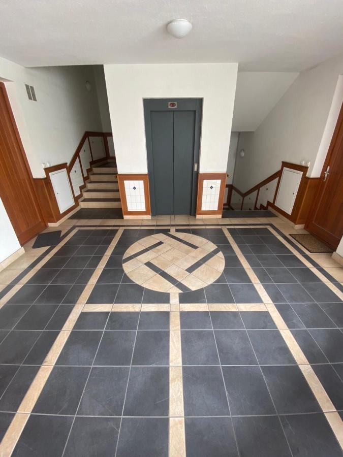 Lovag8 Apartment 布达佩斯 外观 照片
